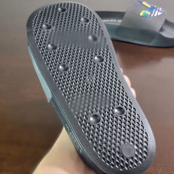 Adidas Original Adilette Limited Edition Love Unites Black Translucent Unisex - Picture 9 of 12